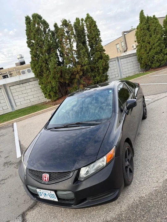 2012 Honda Civic 9th Gen - Image 2 of 10