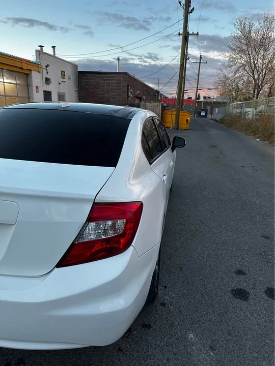 2012 Honda Civic 9th Gen - Image 3 of 6