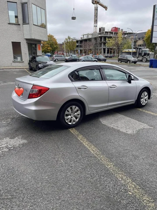 2012 Honda Civic 9th Gen - Image 4 of 8