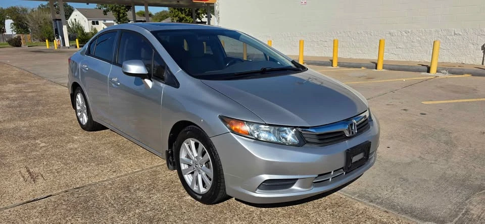 2012 Honda Civic 9th Gen - Image 4 of 20