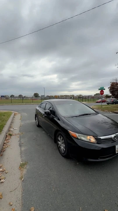 2012 Honda Civic 9th Gen - Image 3 of 8