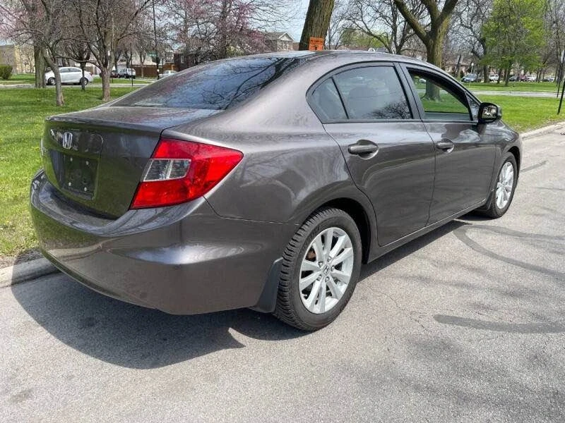 2012 Honda Civic 9th Gen - Image 2 of 4