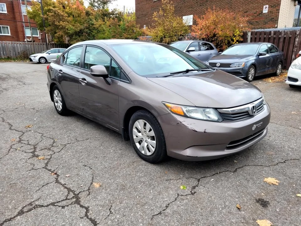 2012 Honda Civic 9th Gen - Image 3 of 19