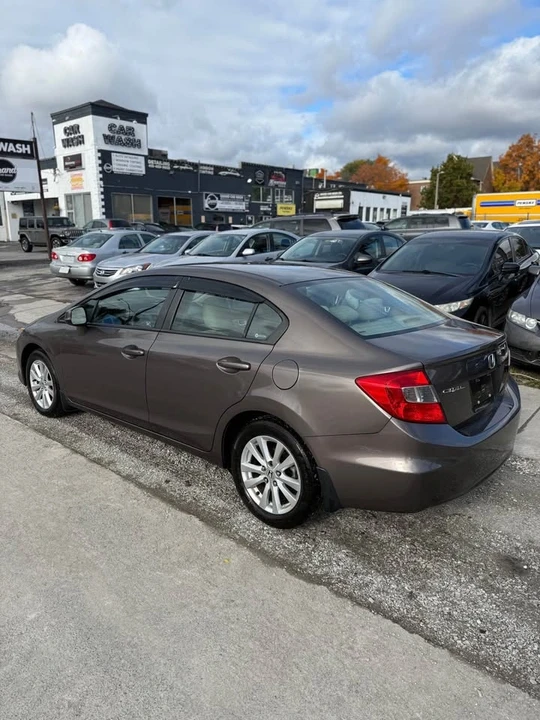 2012 Honda Civic 8th Gen - Image 3 of 15