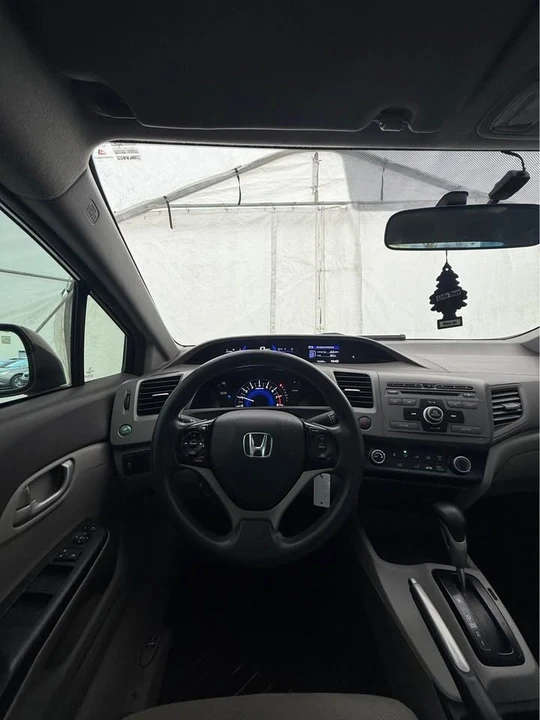 2012 Honda Civic 9th Gen - Image 5 of 17