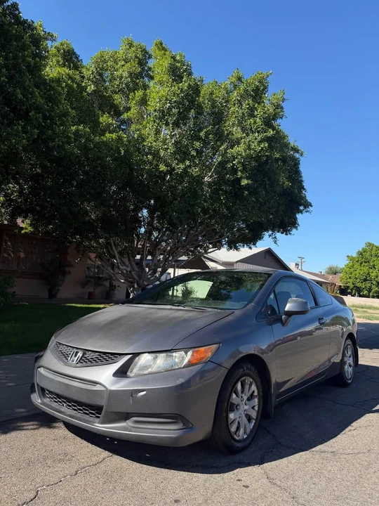2012 Honda Civic 9th Gen - Image 2 of 8