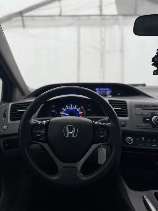 2012 Honda Civic 9th Gen - Image 6 of 17