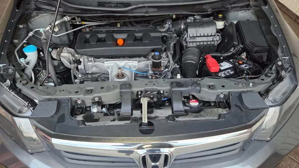 2012 Honda Civic 9th Gen - Image 5 of 11