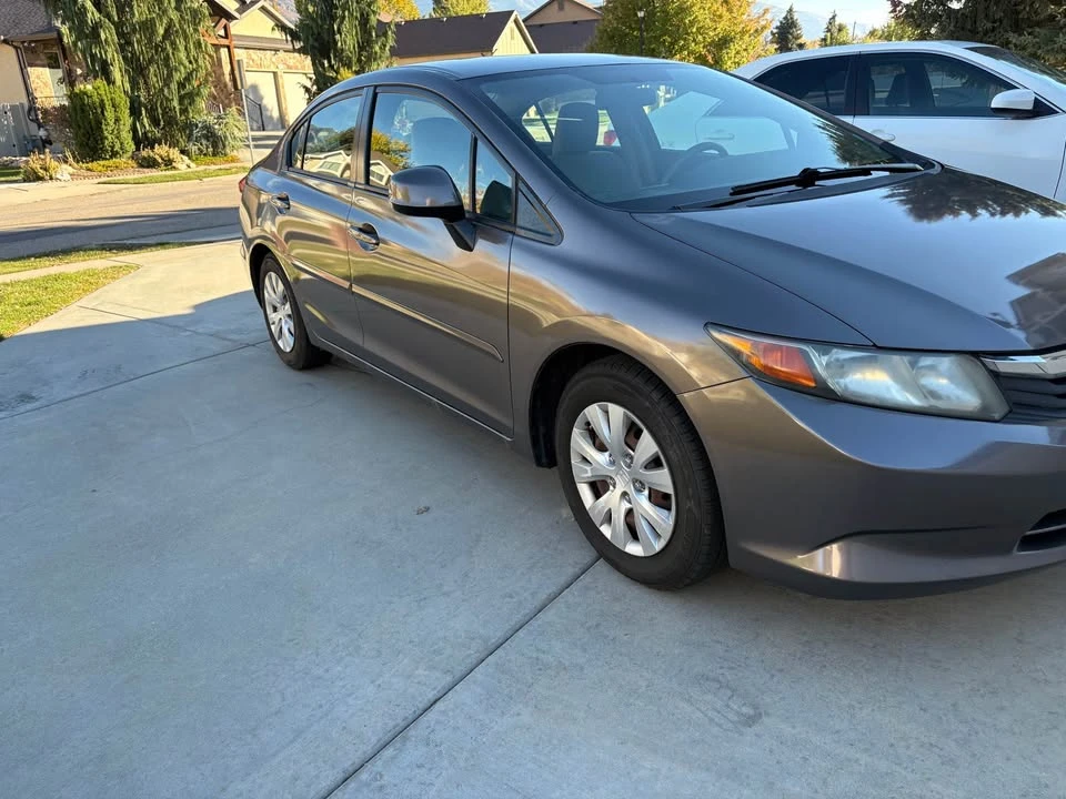 2012 Honda Civic 9th Gen - Image 3 of 7