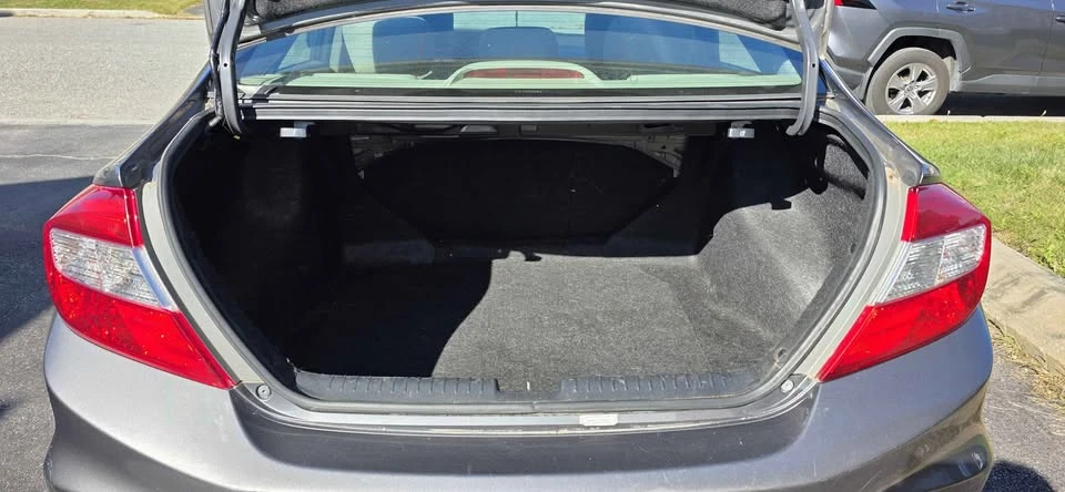 2012 Honda Civic 9th Gen - Image 9 of 11