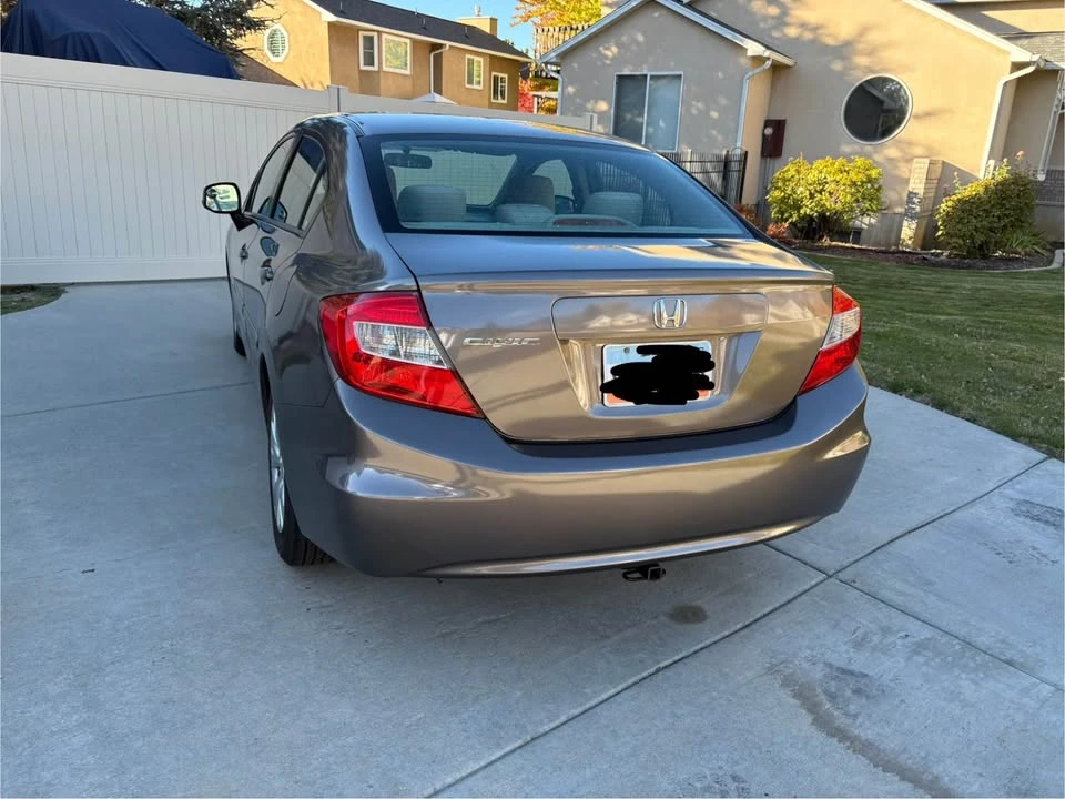2012 Honda Civic 9th Gen - Image 2 of 7