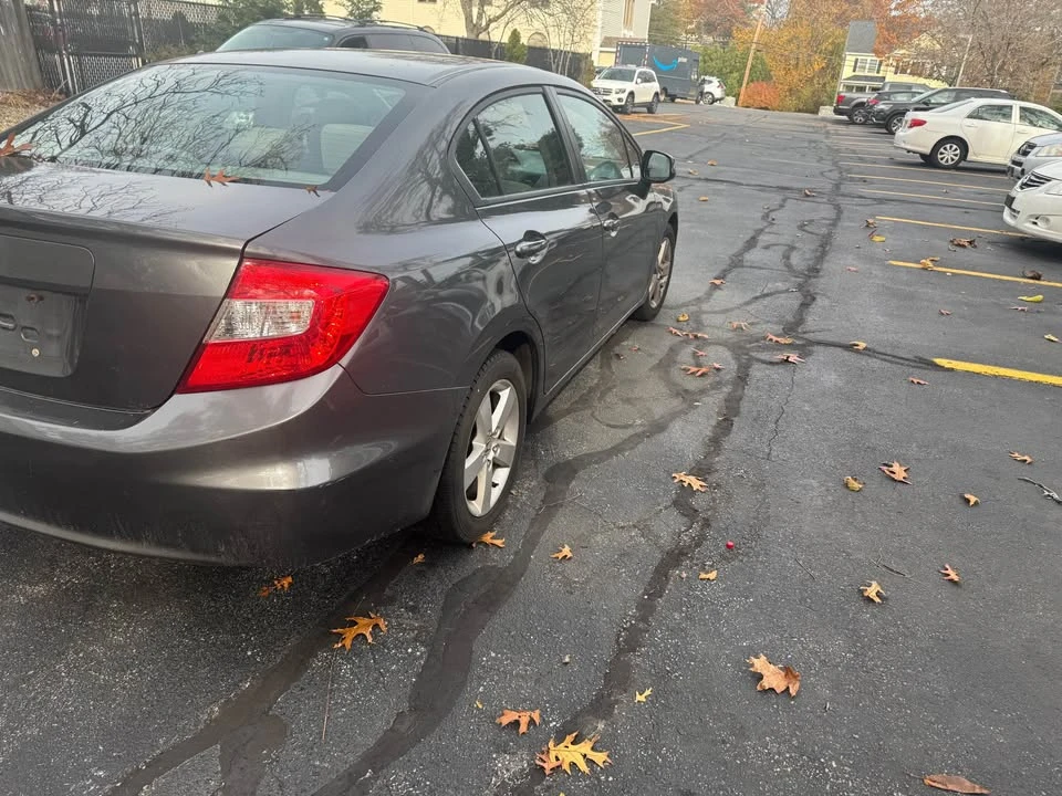 2012 Honda Civic 9th Gen - Image 6 of 10
