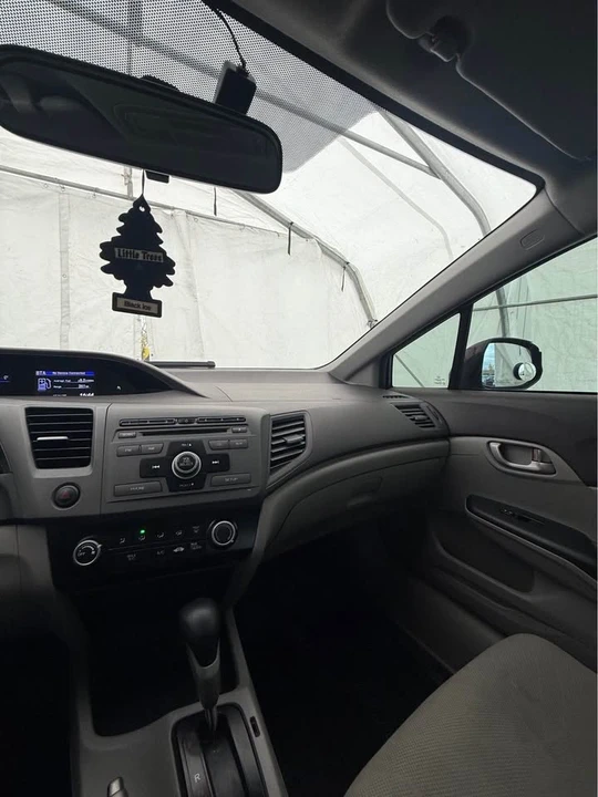 2012 Honda Civic 9th Gen - Image 12 of 17
