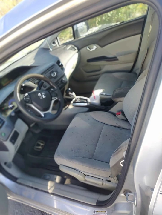 2012 Honda Civic 9th Gen - Image 4 of 9