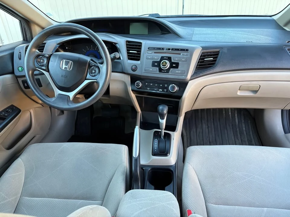 2012 Honda Civic 9th Gen - Image 5 of 7