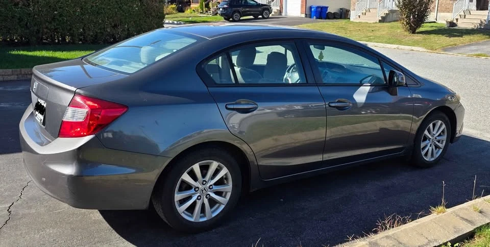 2012 Honda Civic 9th Gen - Image 3 of 11