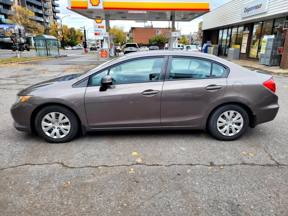 2012 Honda Civic 9th Gen - Image 7 of 19
