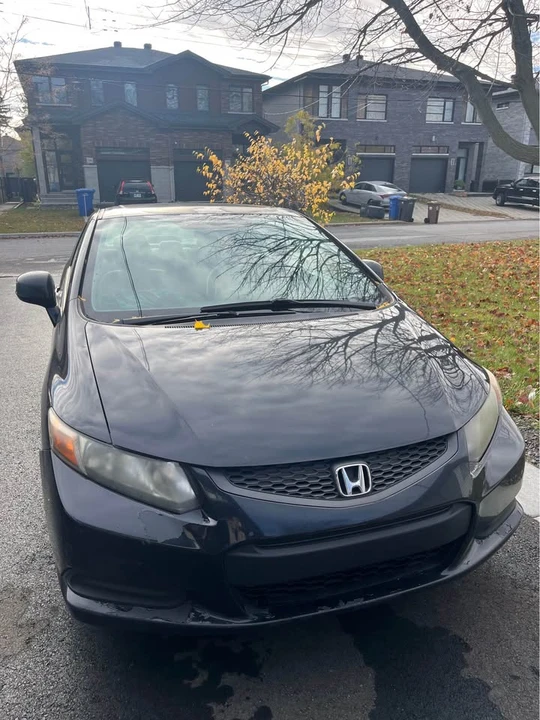 2012 Honda Civic 9th Gen - Image 2 of 3