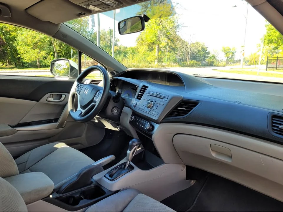2012 Honda Civic 9th Gen - Image 6 of 8