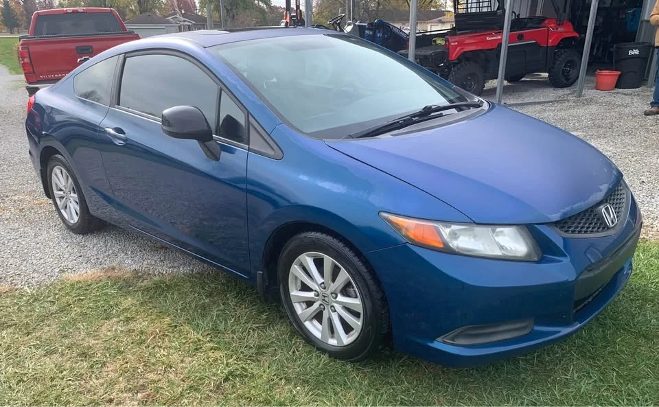 2012 Honda Civic 9th Gen - Image 2 of 14