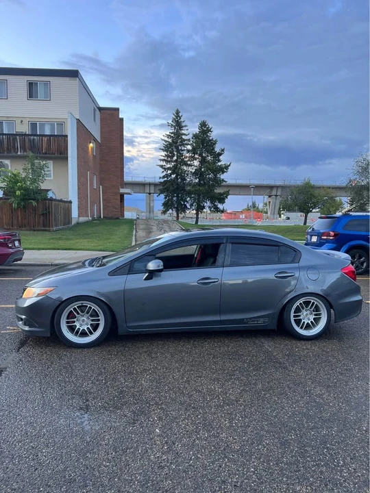 2012 Honda Civic 9th Gen - Image 4 of 8