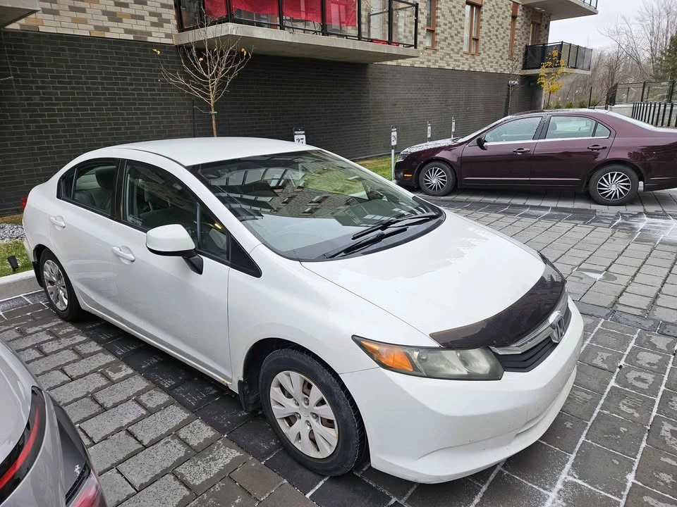 2012 Honda Civic 9th Gen - Image 3 of 8