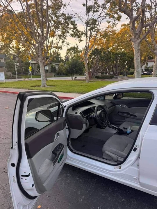 2012 Honda Civic 9th Gen - Image 7 of 13