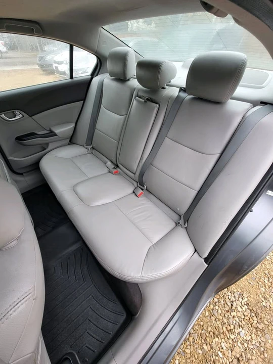 2012 Honda Civic 9th Gen - Image 3 of 10