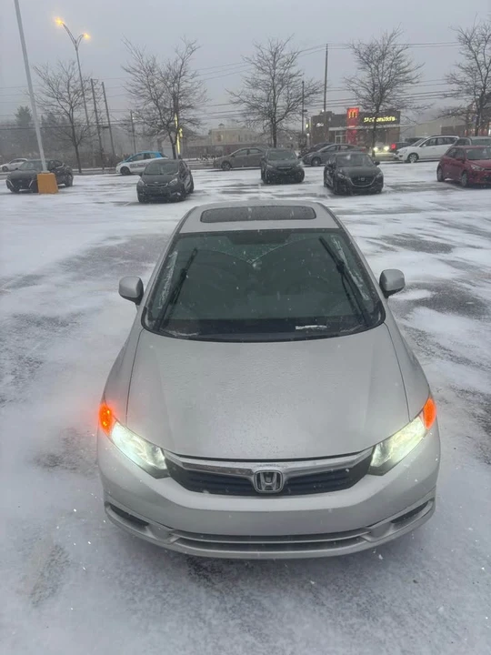 2012 Honda Civic 9th Gen - Image 5 of 7