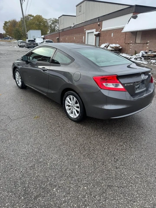 2012 Honda Civic 9th Gen - Image 8 of 13