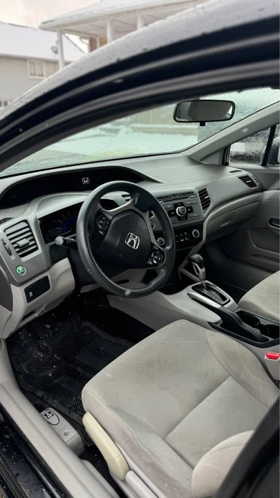 2012 Honda Civic 9th Gen - Image 12 of 15