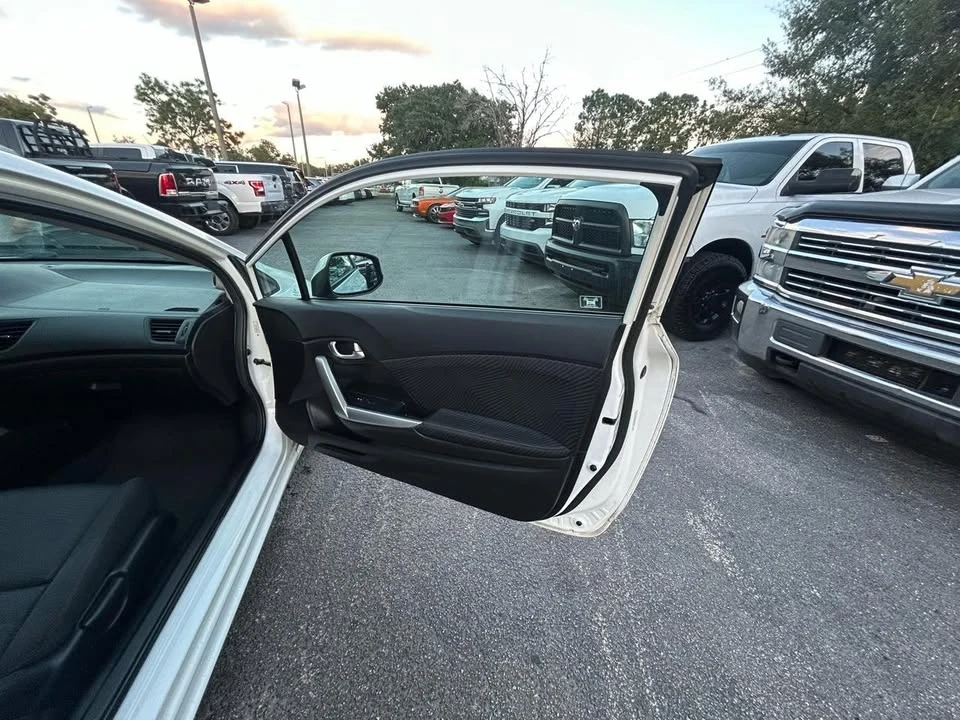 2012 Honda Civic 9th Gen - Image 11 of 14