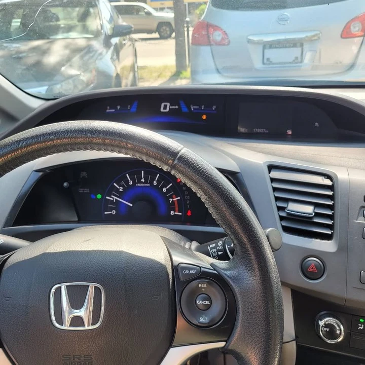 2012 Honda Civic 9th Gen - Image 10 of 13