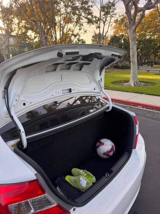 2012 Honda Civic 9th Gen - Image 8 of 13
