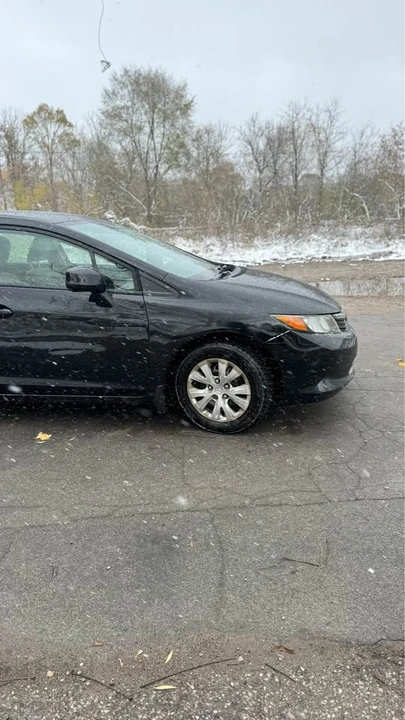 2012 Honda Civic 9th Gen - Image 6 of 15
