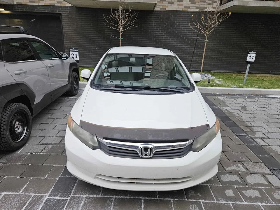 2012 Honda Civic 9th Gen - Image 2 of 8
