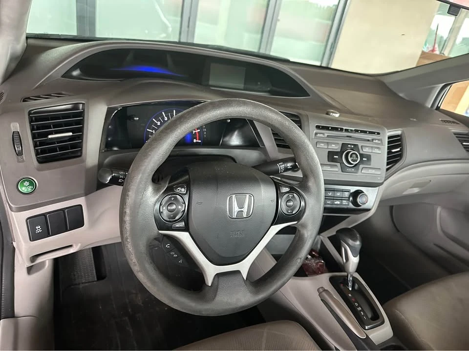 2012 Honda Civic 9th Gen - Image 7 of 9