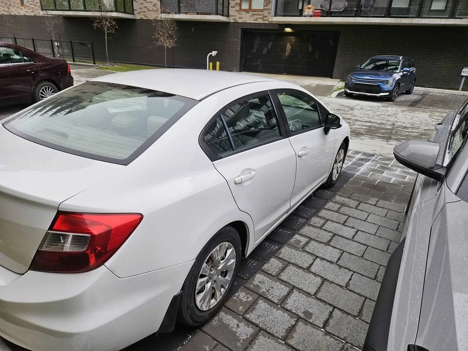 2012 Honda Civic 9th Gen - Image 7 of 8