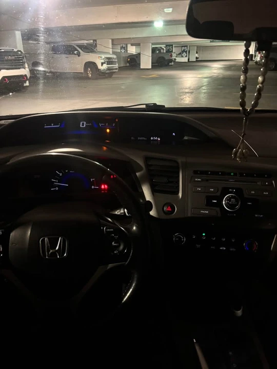 2012 Honda Civic 9th Gen - Image 3 of 9