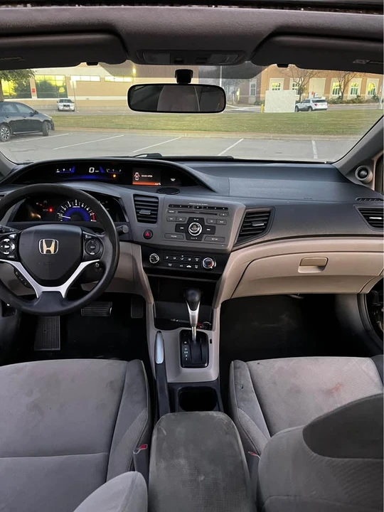 2012 Honda Civic 9th Gen - Image 6 of 8