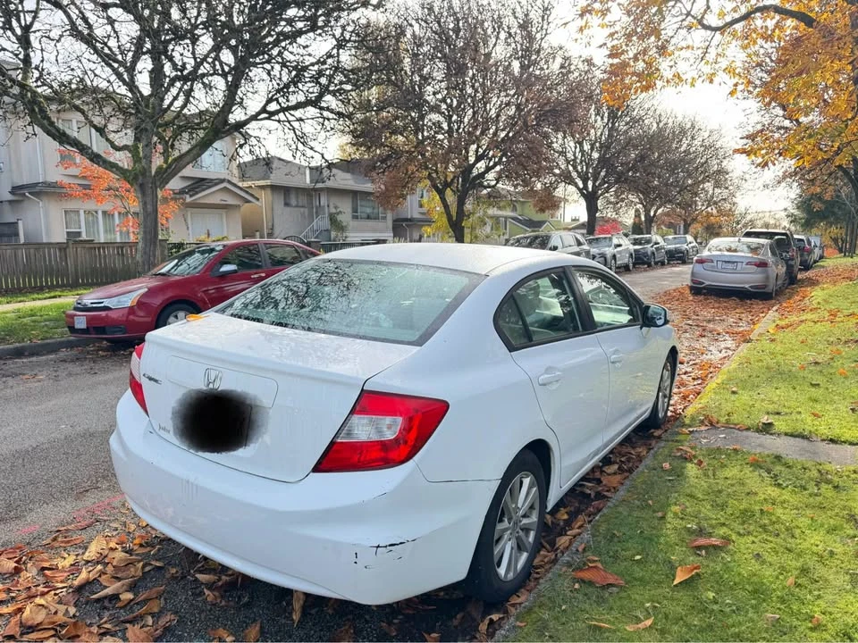 2012 Honda Civic 9th Gen - Image 4 of 10