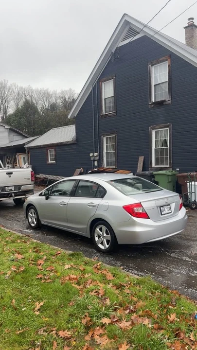 2012 Honda Civic 9th Gen - Image 2 of 7