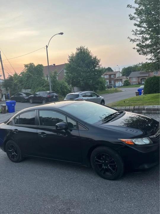 2012 Honda Civic 9th Gen - Image 3 of 8
