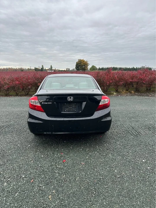 2012 Honda Civic 9th Gen - Image 4 of 9