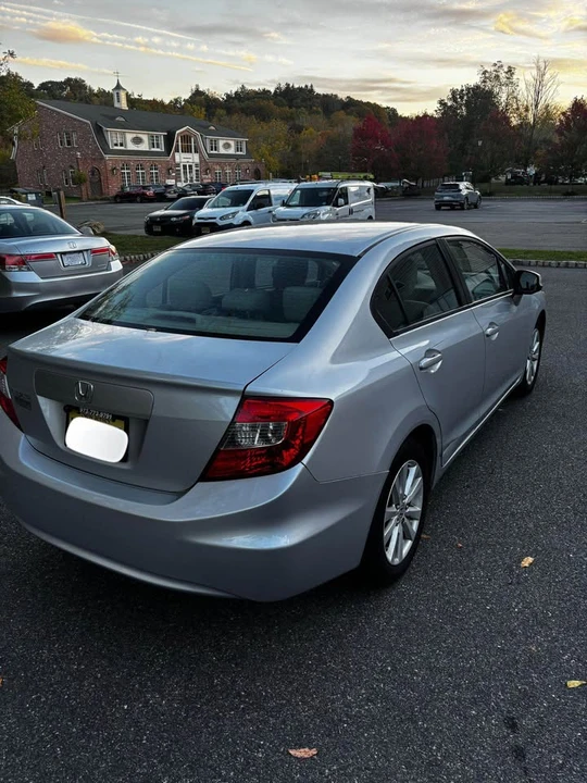 2012 Honda Civic 9th Gen - Image 4 of 12