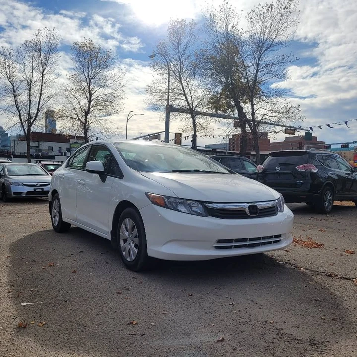 2012 Honda Civic 9th Gen - Image 3 of 12