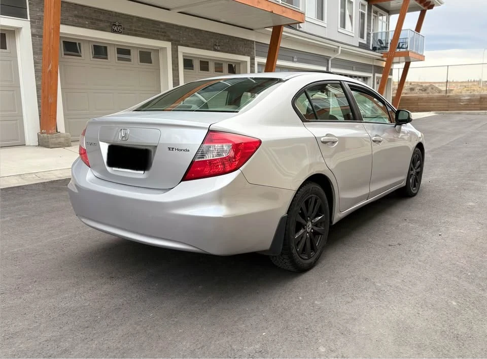 2012 Honda Civic 9th Gen - Image 4 of 11