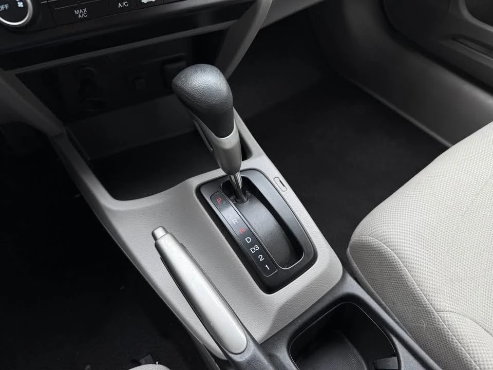 2012 Honda Civic 9th Gen - Image 13 of 15
