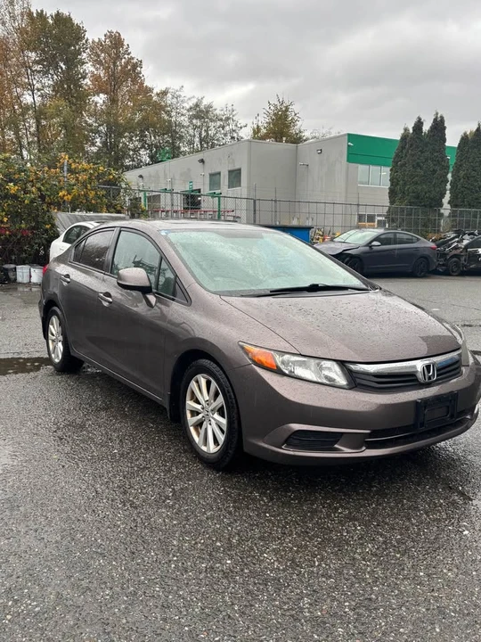 2012 Honda Civic 9th Gen - Image 3 of 12