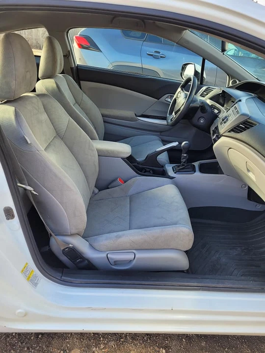 2012 Honda Civic 9th Gen - Image 3 of 18